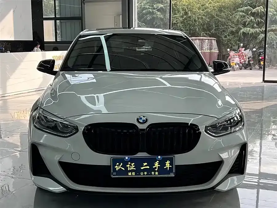 BMW 1 Series 2023 из CN, фото 5