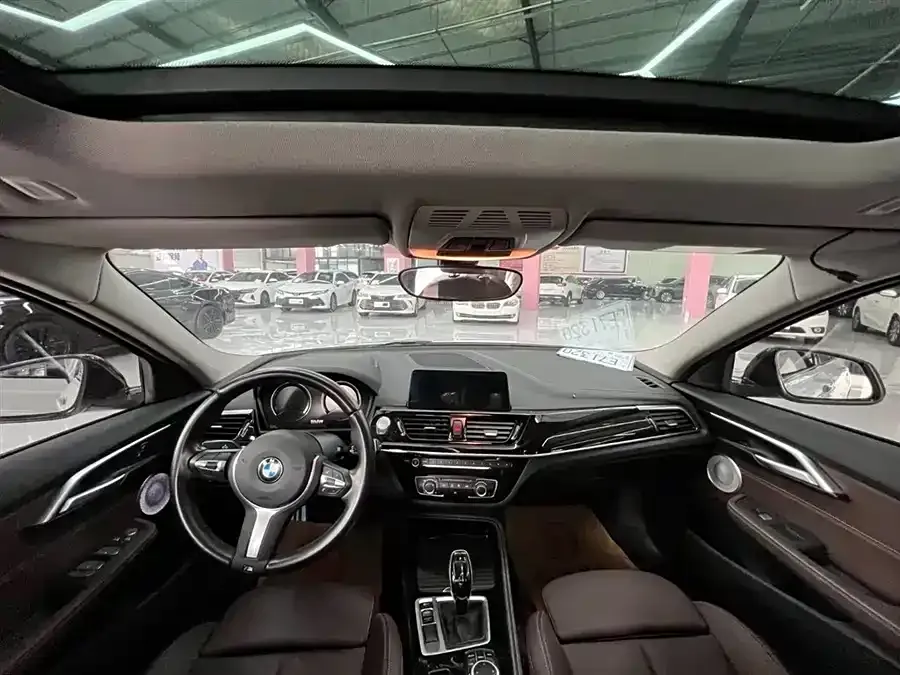 BMW 1 Series 2023 из CN, фото 10