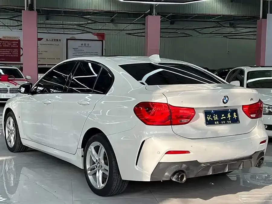 BMW 1 Series 2023 из CN, фото 6