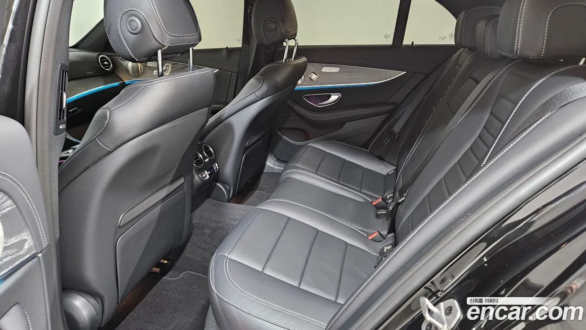 Mercedes-Benz E-Class 2023 из KR, фото 9