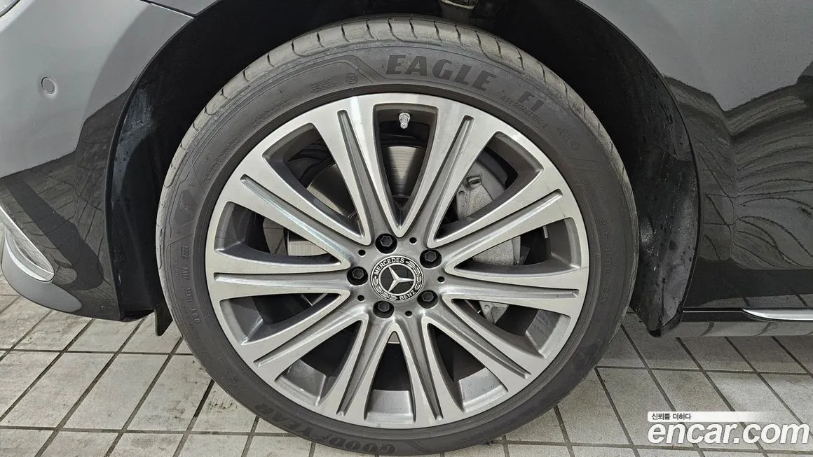 Mercedes-Benz E-Class 2023 из KR, фото 7