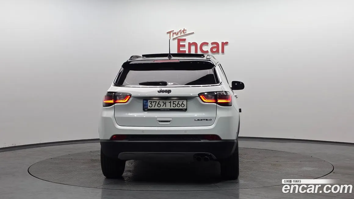 Jeep Compass 2022 из KR, фото 5