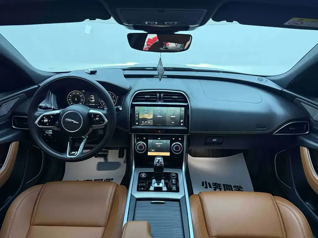 Jaguar XEL 2025 из CN, фото 7