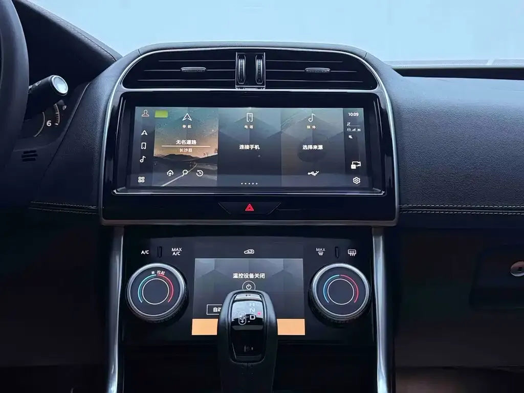 Jaguar XEL 2025 из CN, фото 4
