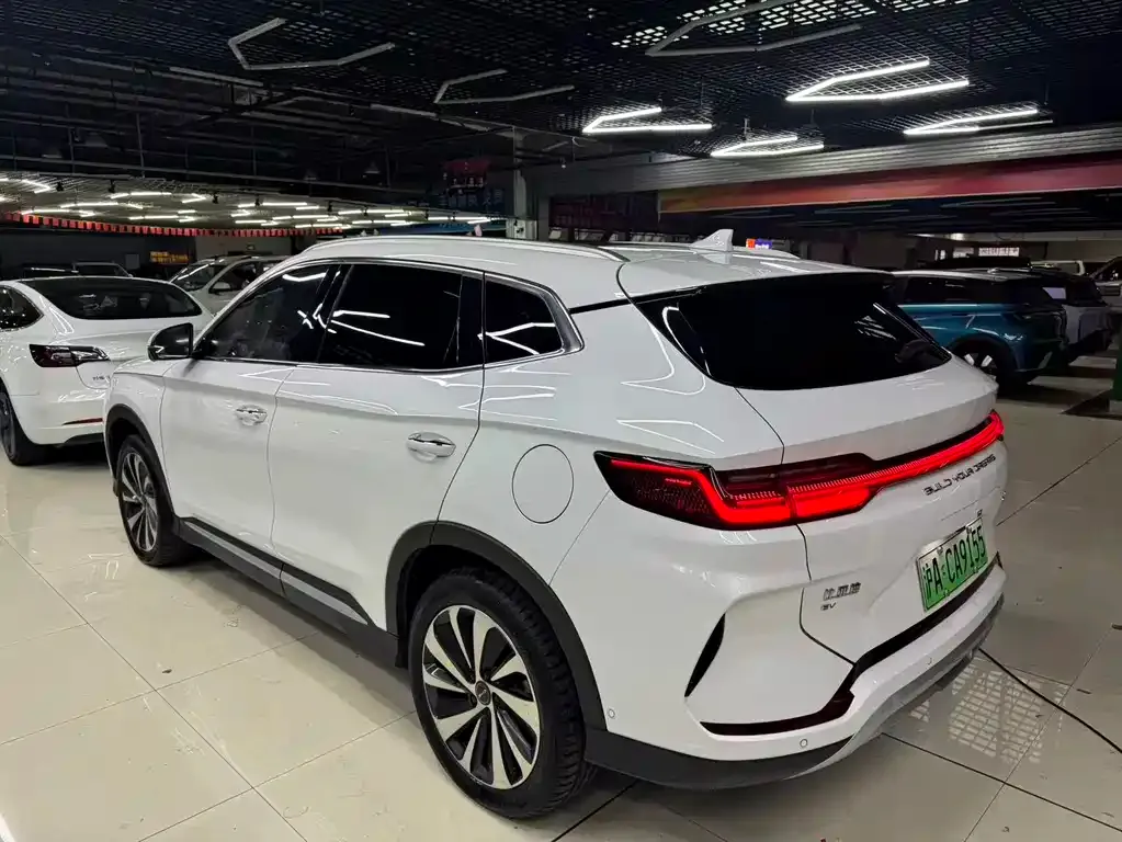 BYD PLUS New Energy — фото 10