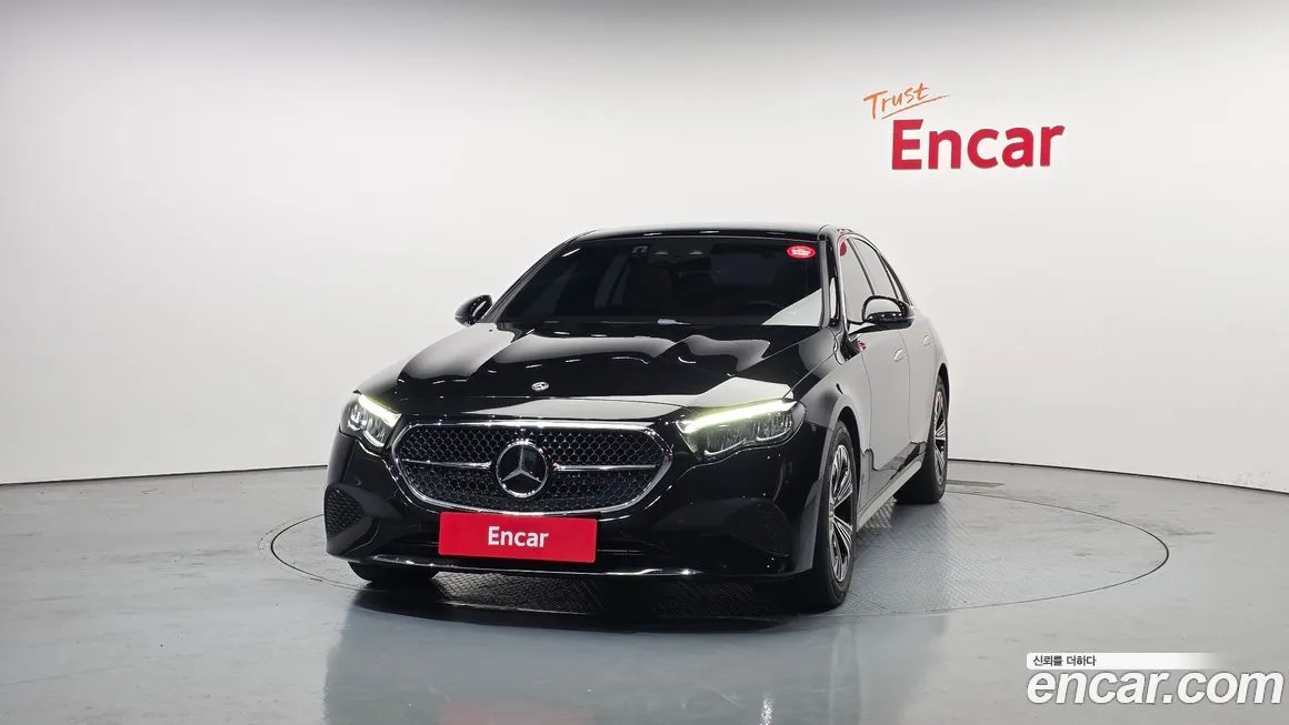 Mercedes-Benz E-Class 2024 из KR, фото 2
