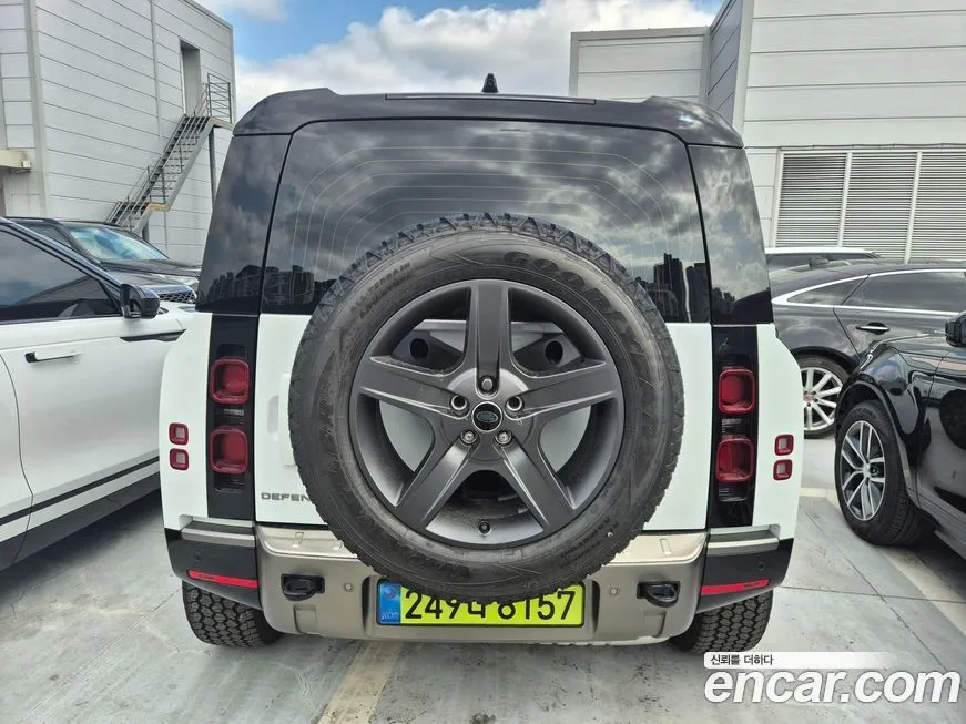 Land Rover Defender 2025 из KR, фото 5