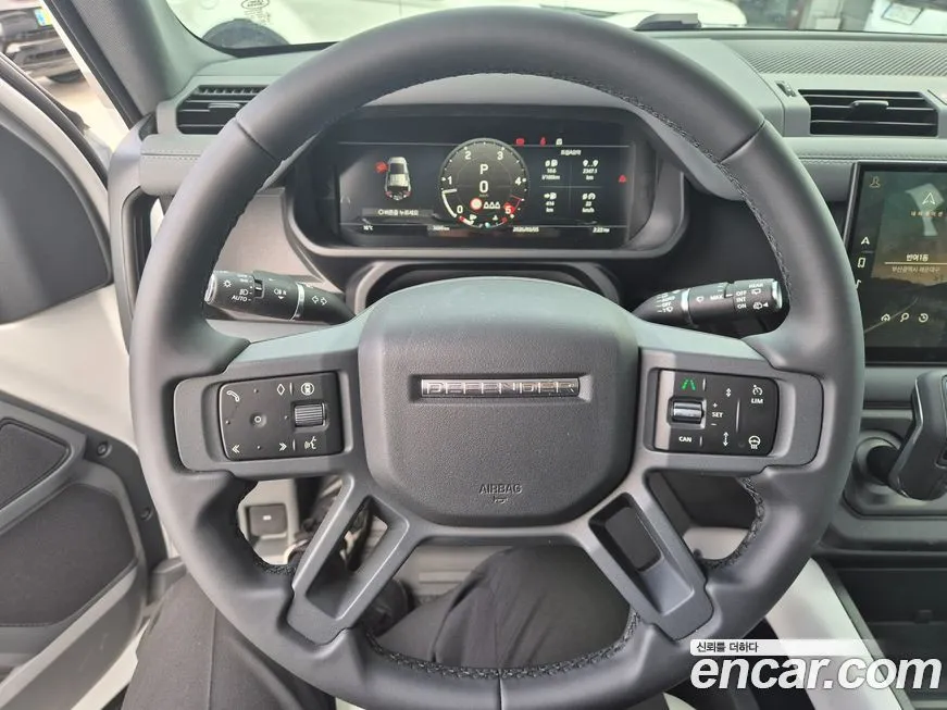Land Rover Defender 2025 из KR, фото 2
