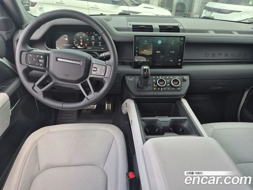 Land Rover Defender 2025 из KR, фото 6