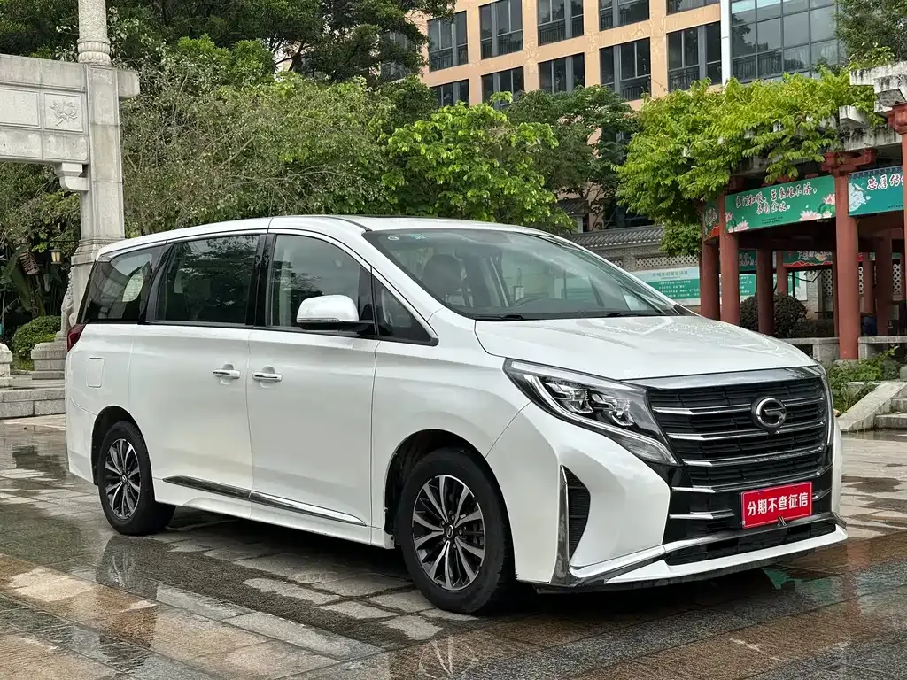GAC Motor Trumpchi M8 — фото 10