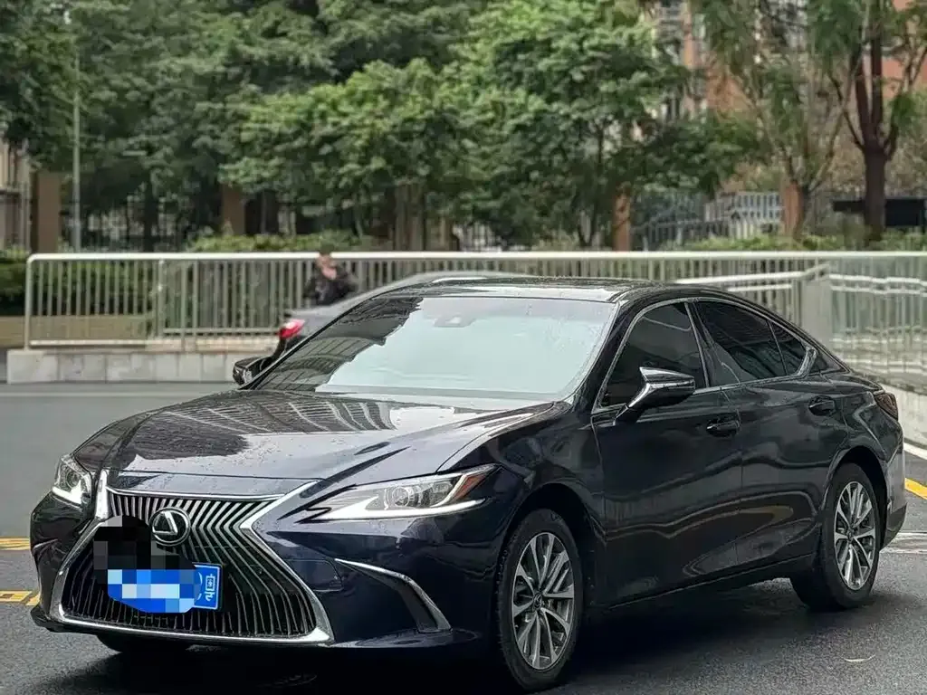 Lexus ES 2022 из CN, фото 9