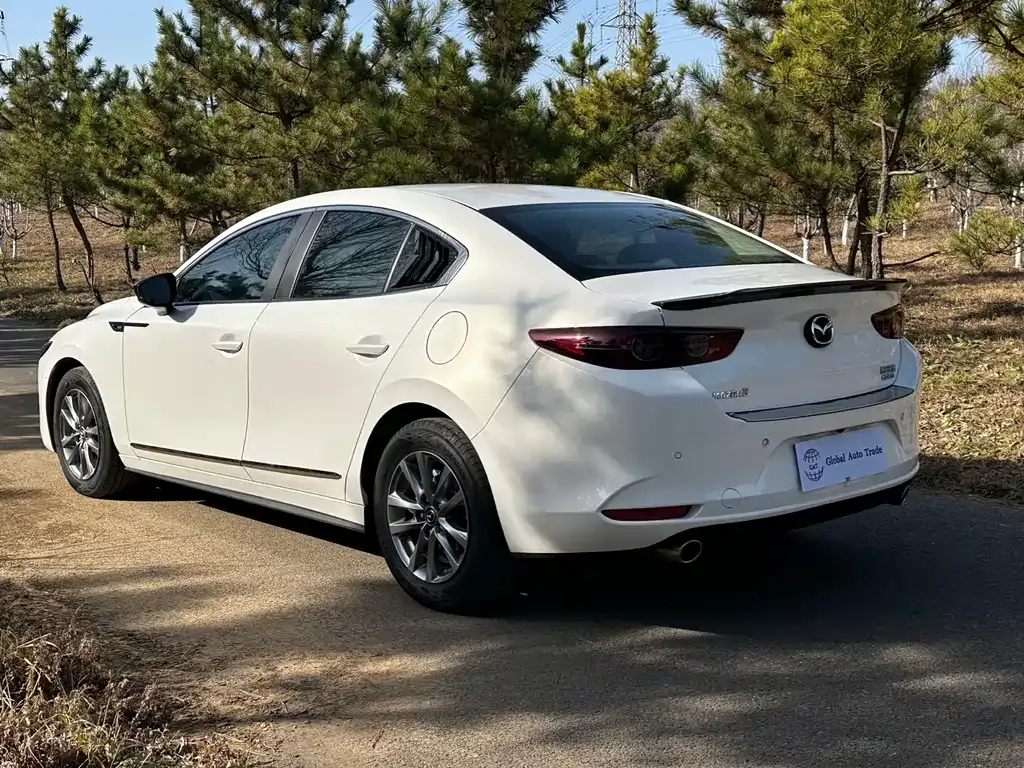 Mazda 3 Axela 2022 из CN, фото 3