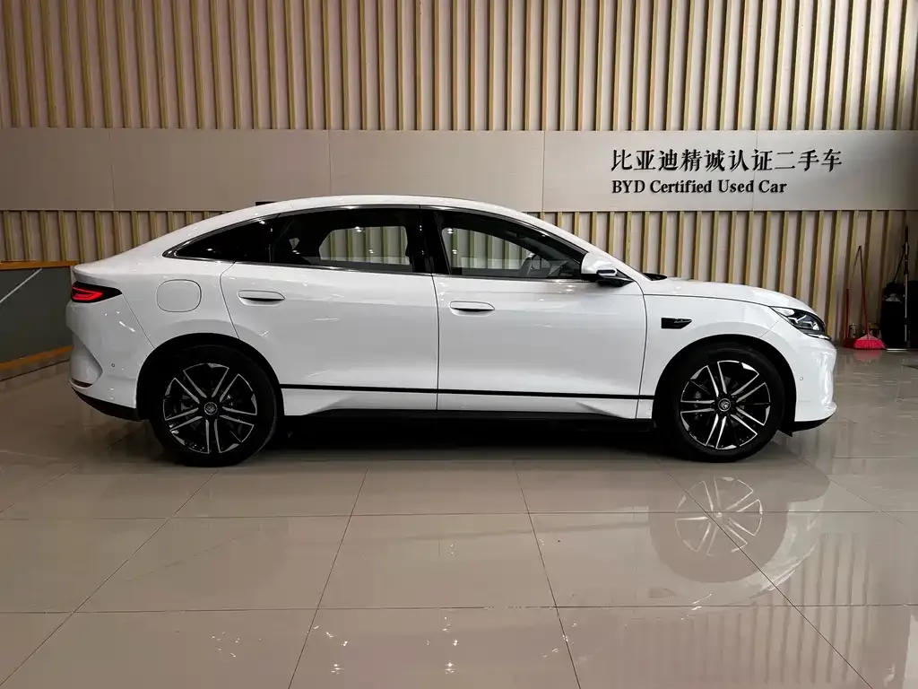 BYD Qin L 2025 из CN, фото 6