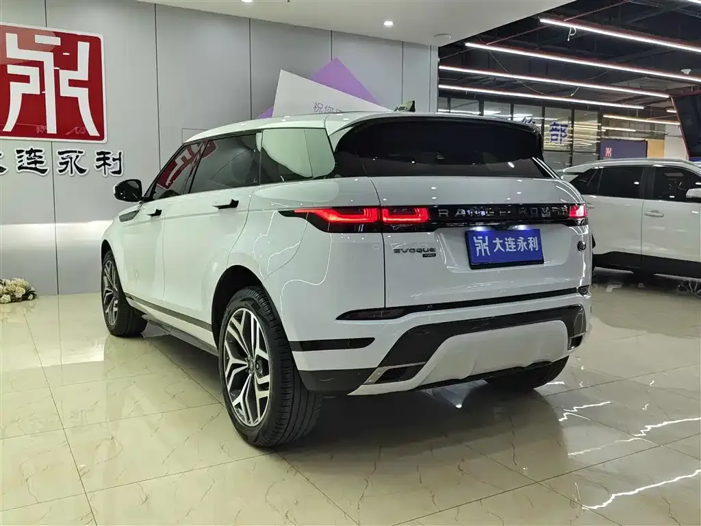 Land Rover Evoque — фото 9