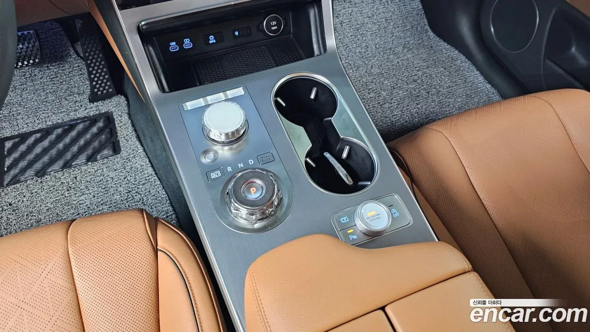 Genesis GV80 — фото 10
