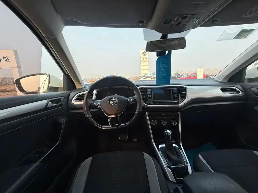 Volkswagen T-Roc 2021 из CN, фото 4