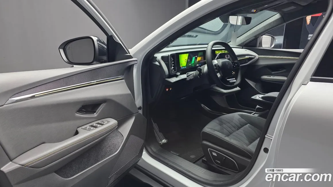 Renault Korea (Samsung) Scenic 2026 из KR, фото 10