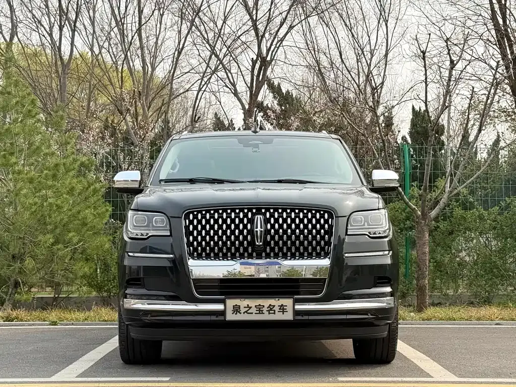 Lincoln Navigator — фото 9