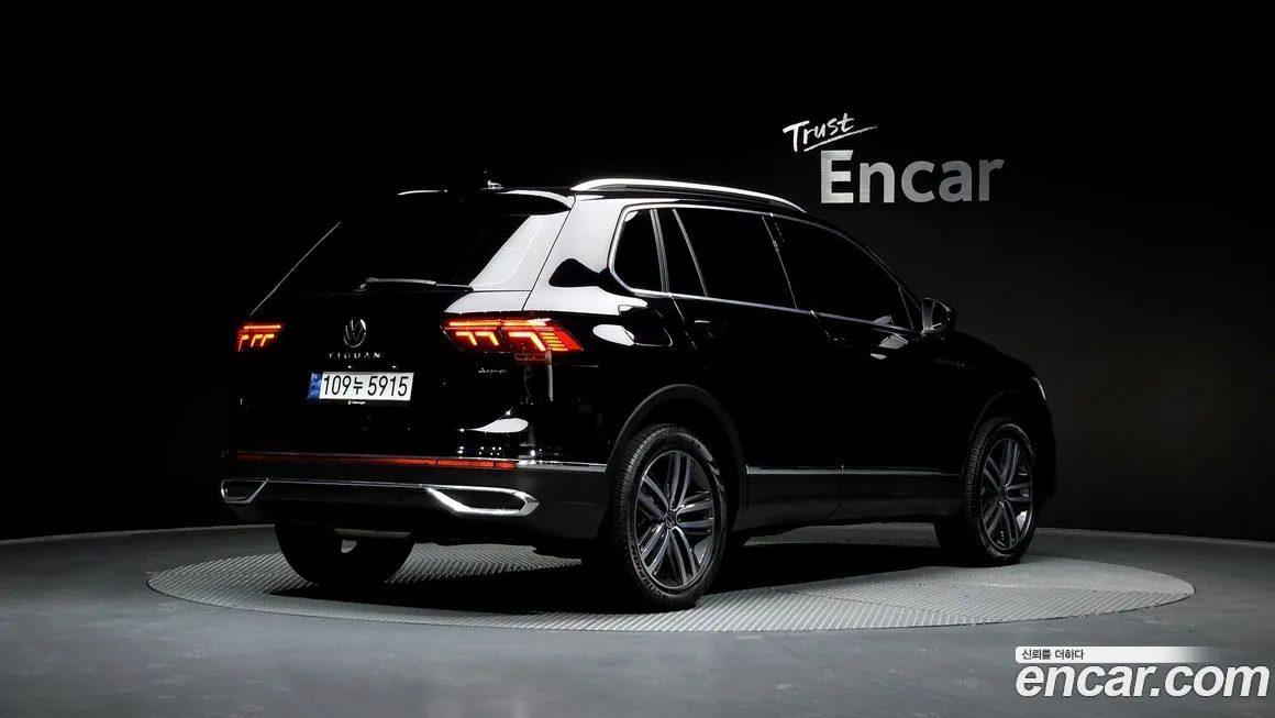 Volkswagen Tiguan — фото 5