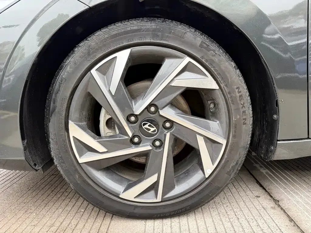 Hyundai Elantra 2024 из CN, фото 10