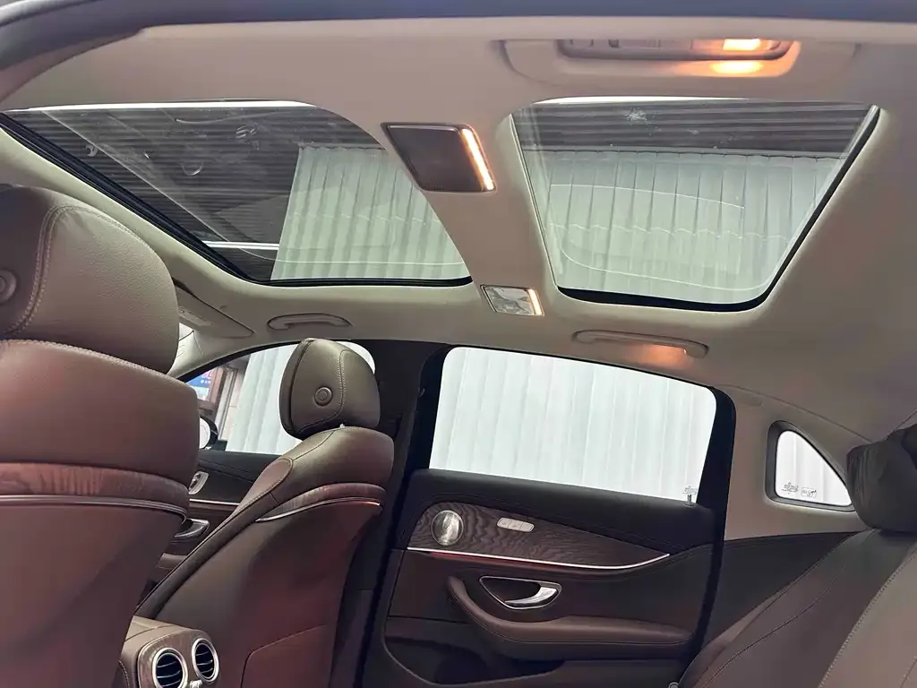Mercedes-Benz E-Class 2023 из CN, фото 8