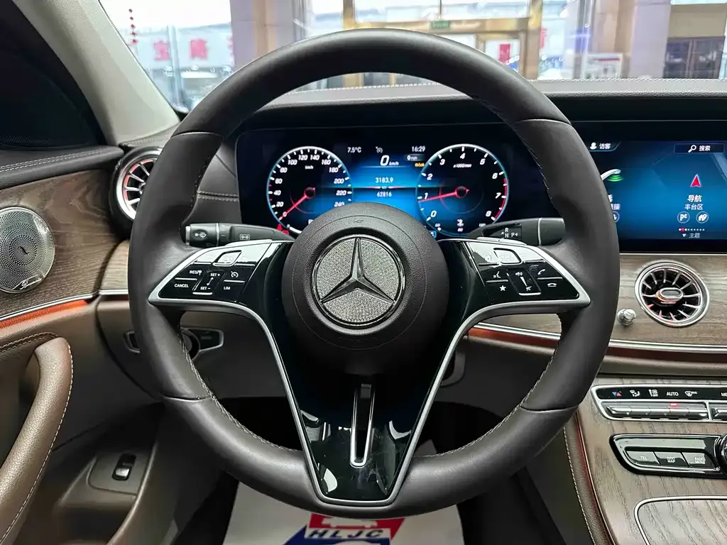 Mercedes-Benz E-Class 2023 из CN, фото 6