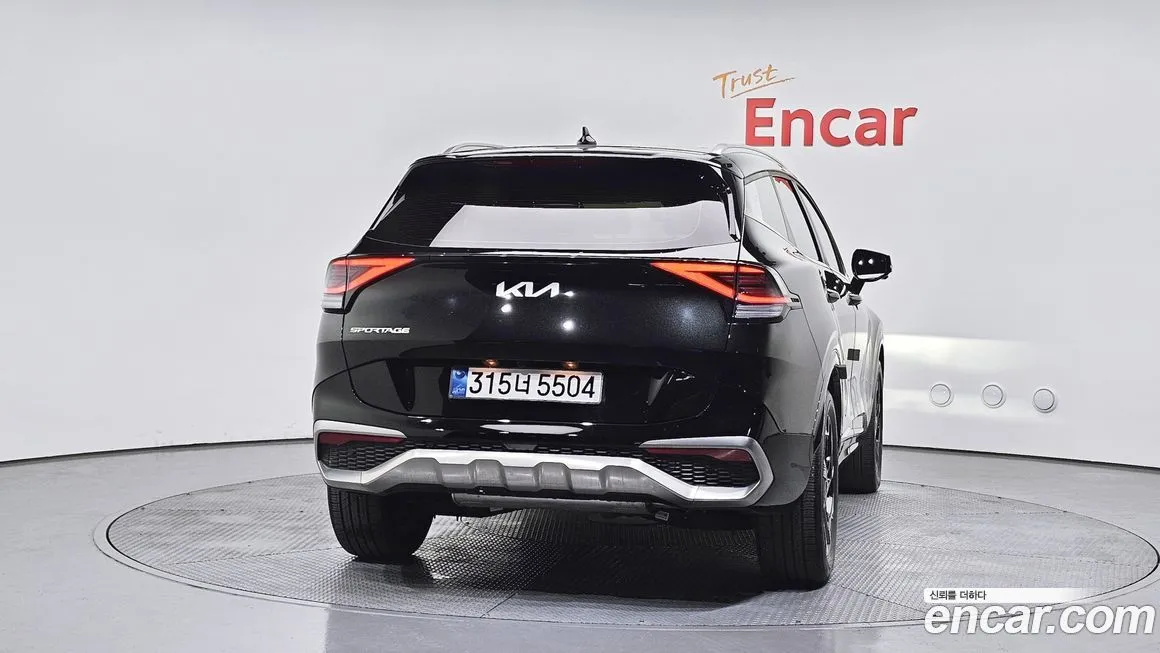 Kia Sportage — фото 10