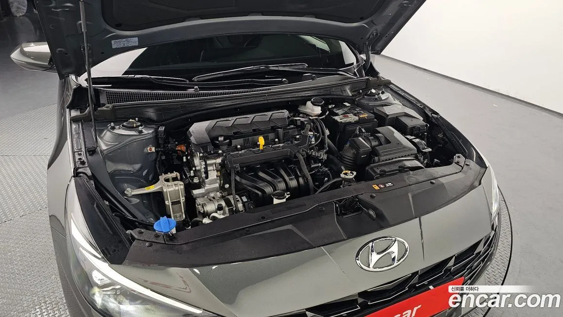 Hyundai AVANTE — фото 9