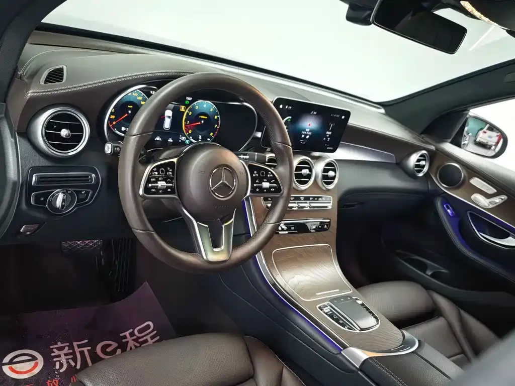 Mercedes-Benz GLC 2022 из CN, фото 10