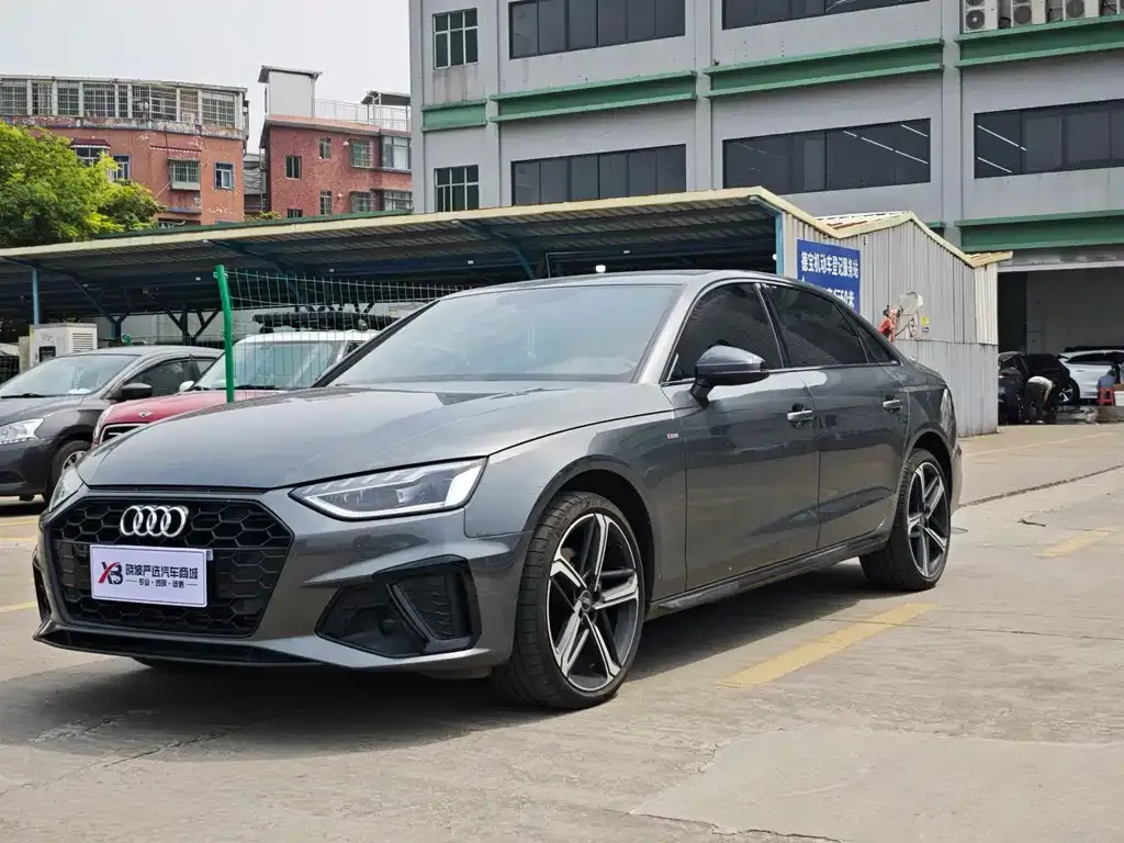 Audi A4L 2024 из CN, фото 1