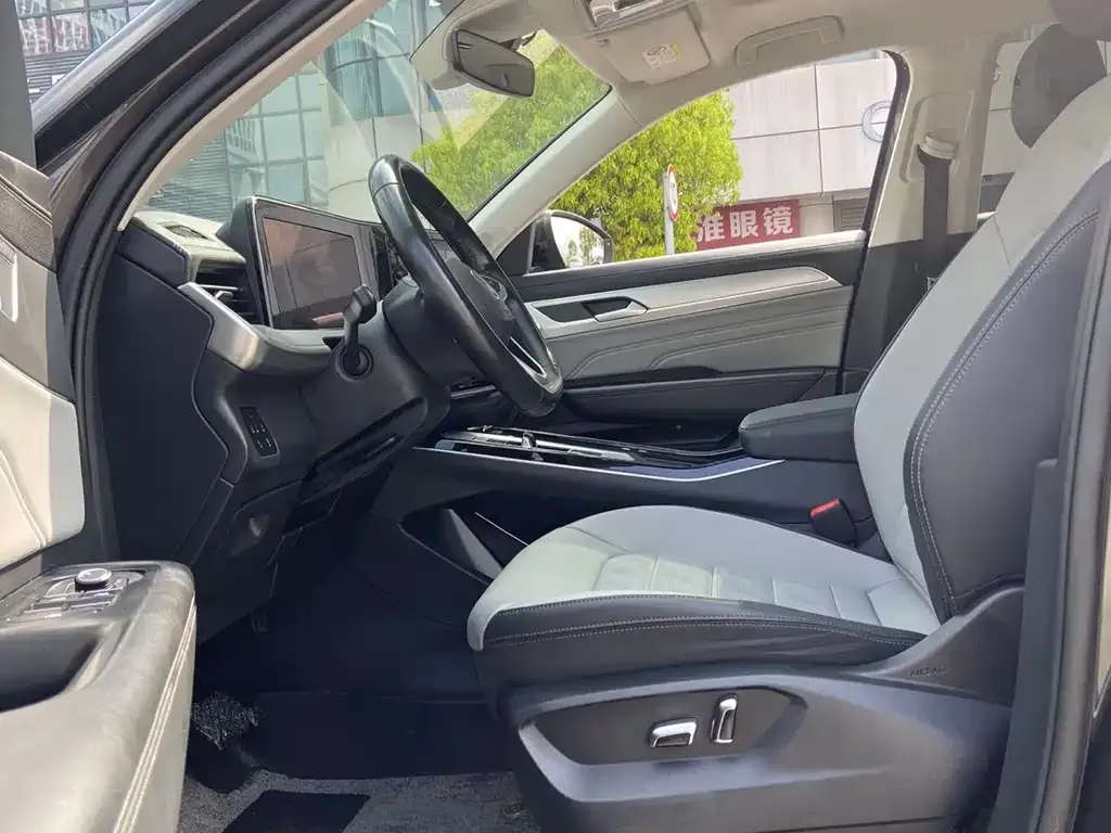 Volkswagen Tavendor 2023 из CN, фото 7