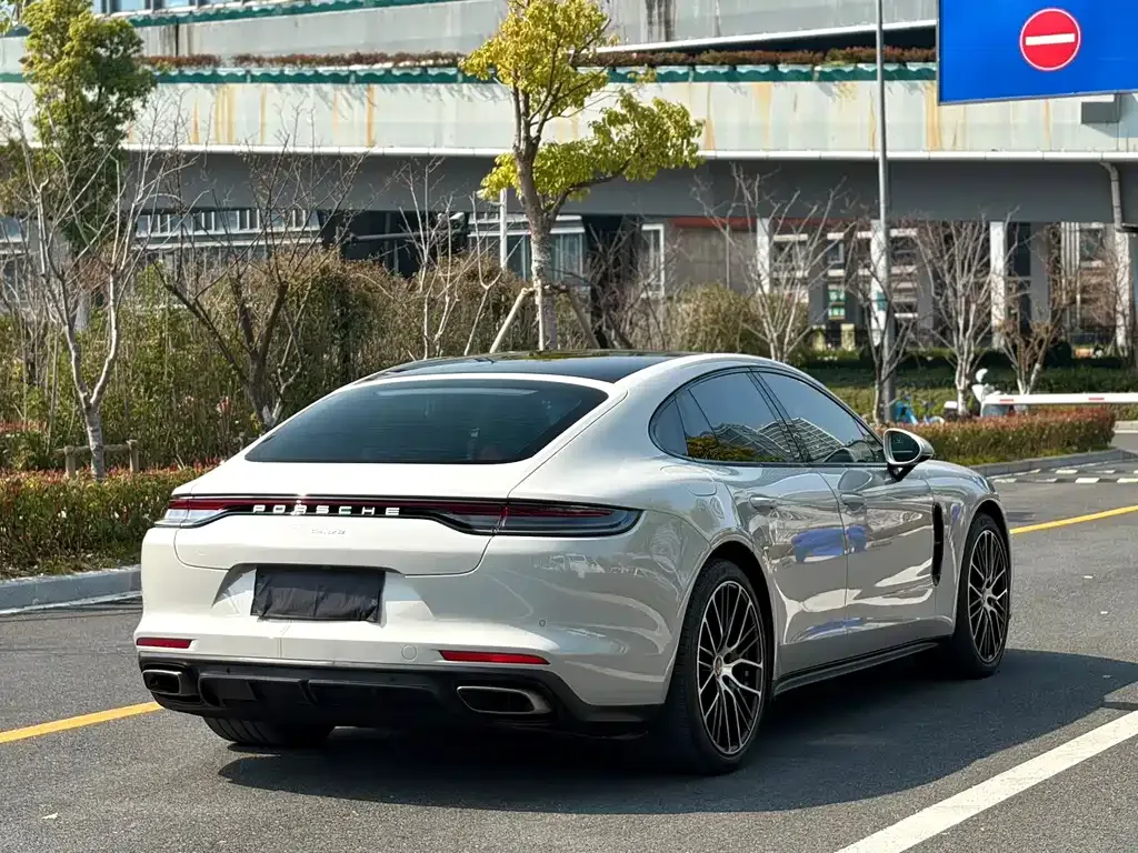 Porsche Panamera 2022 из CN, фото 8