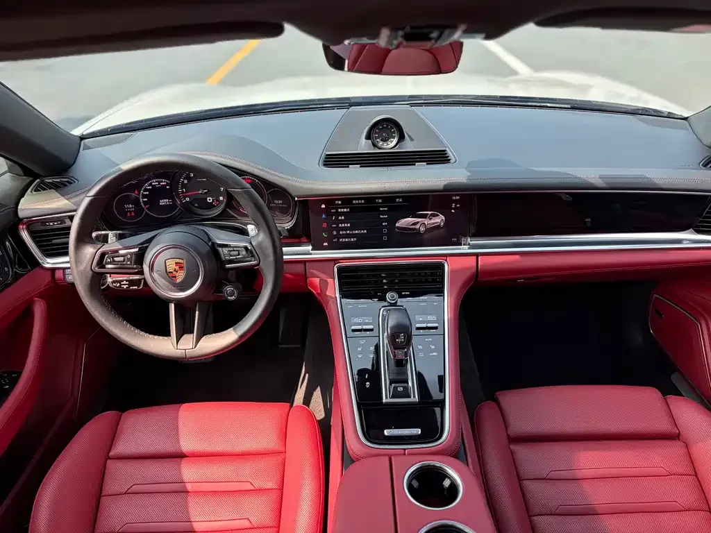 Porsche Panamera 2022 из CN, фото 2