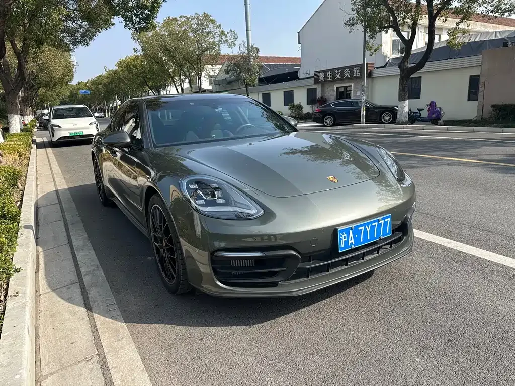 Porsche Panamera — фото 2