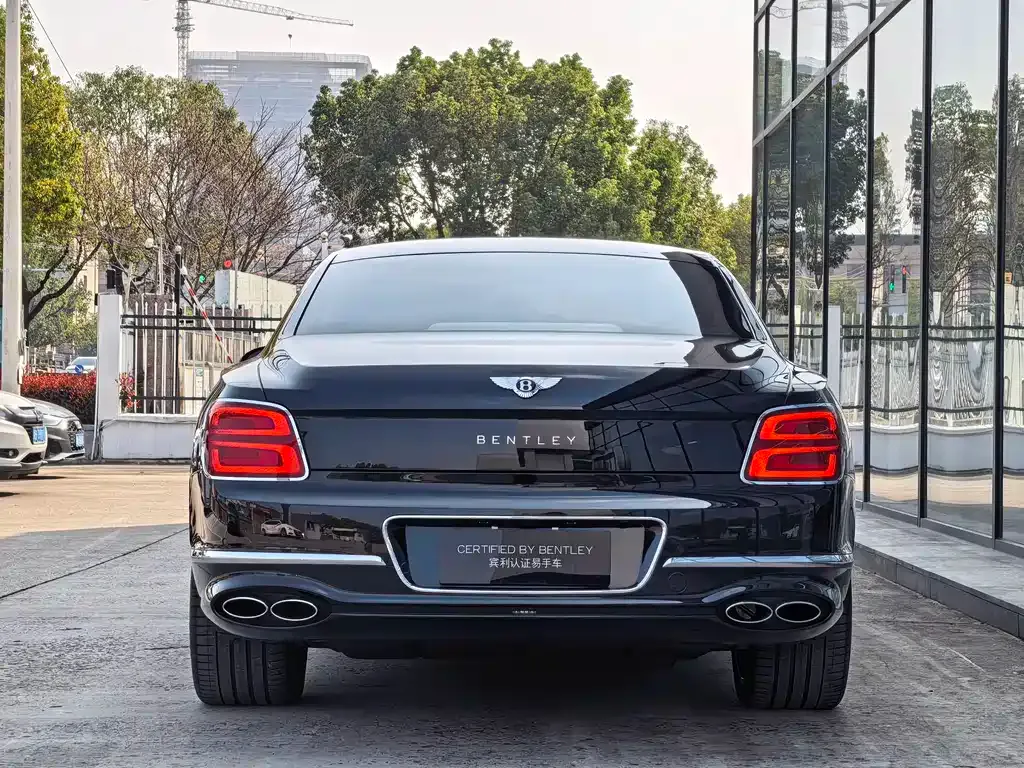 Bentley Flying Spur 2021 из CN, фото 7