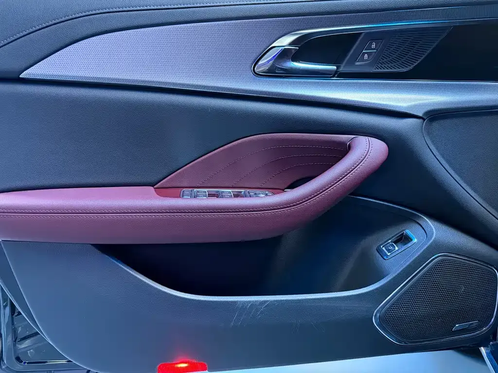 Hongqi H5 2025 из CN, фото 9
