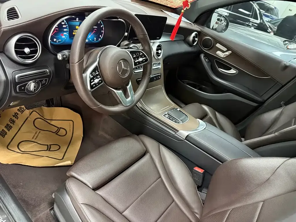 Mercedes-Benz GLC 2023 из CN, фото 3