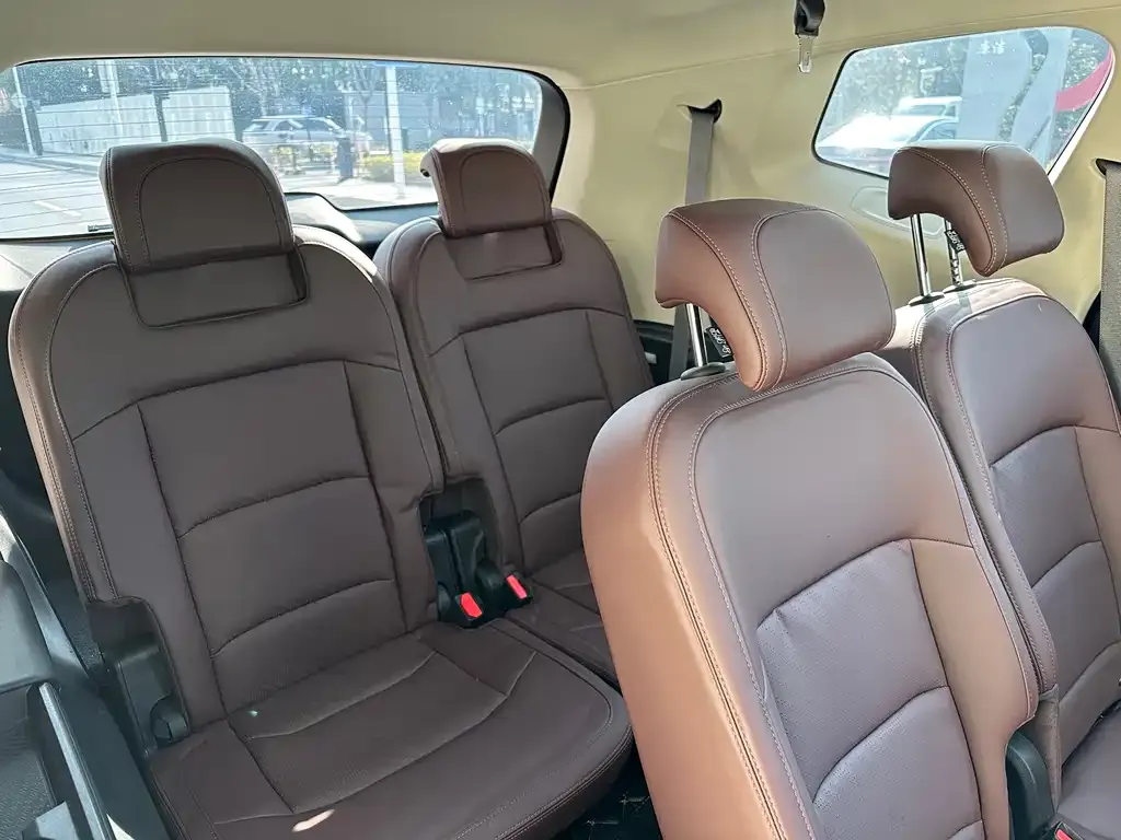 Geely Haoyue 2022 из CN, фото 2