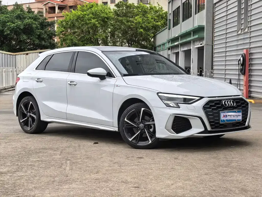 Audi A3 2021 из CN, фото 10