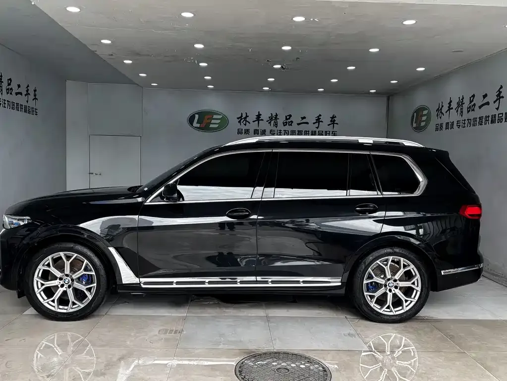 BMW X7 2022 из CN, фото 6