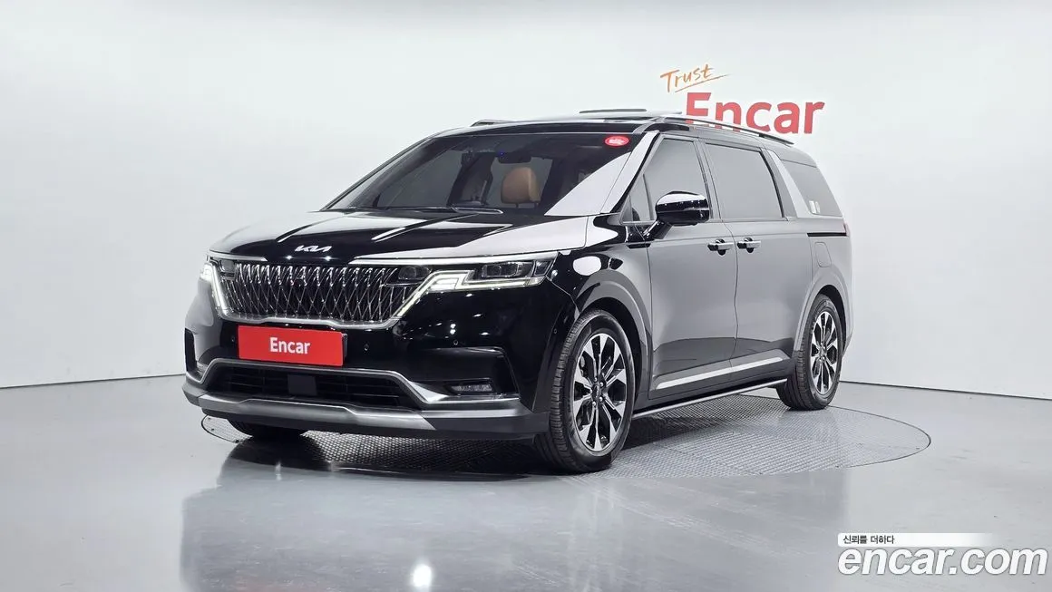 Kia Carnival 2023 из KR, фото 1