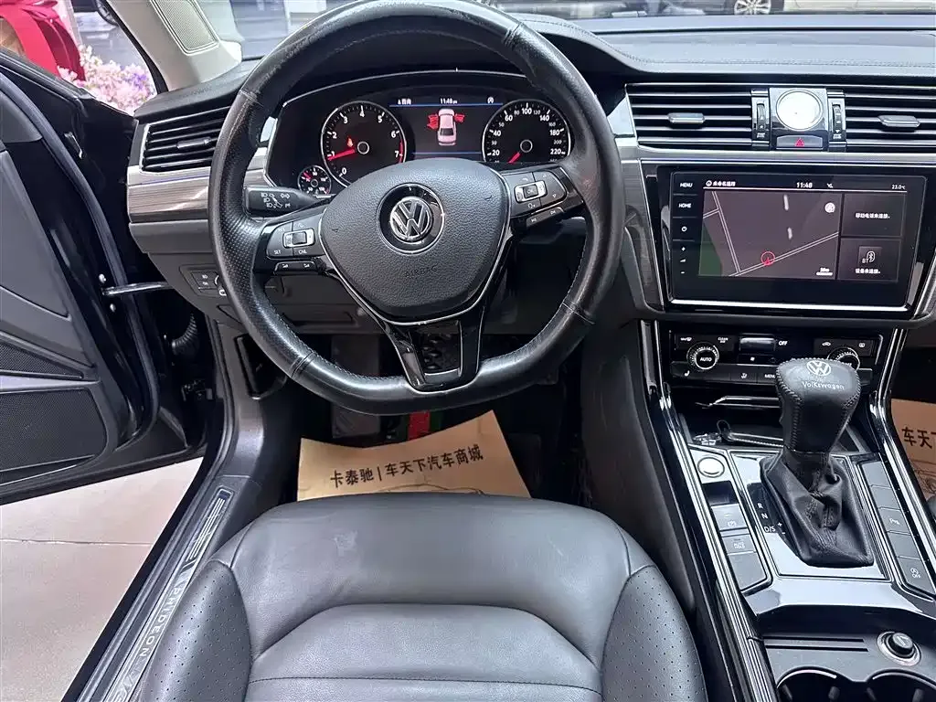 Volkswagen Phideon — фото 9