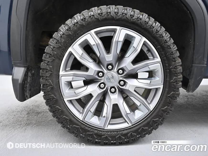 GMC Sierra 2023 из KR, фото 10