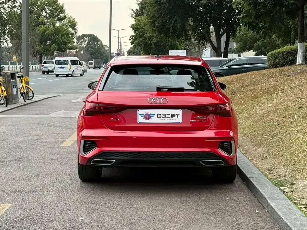 Audi A3 — фото 2