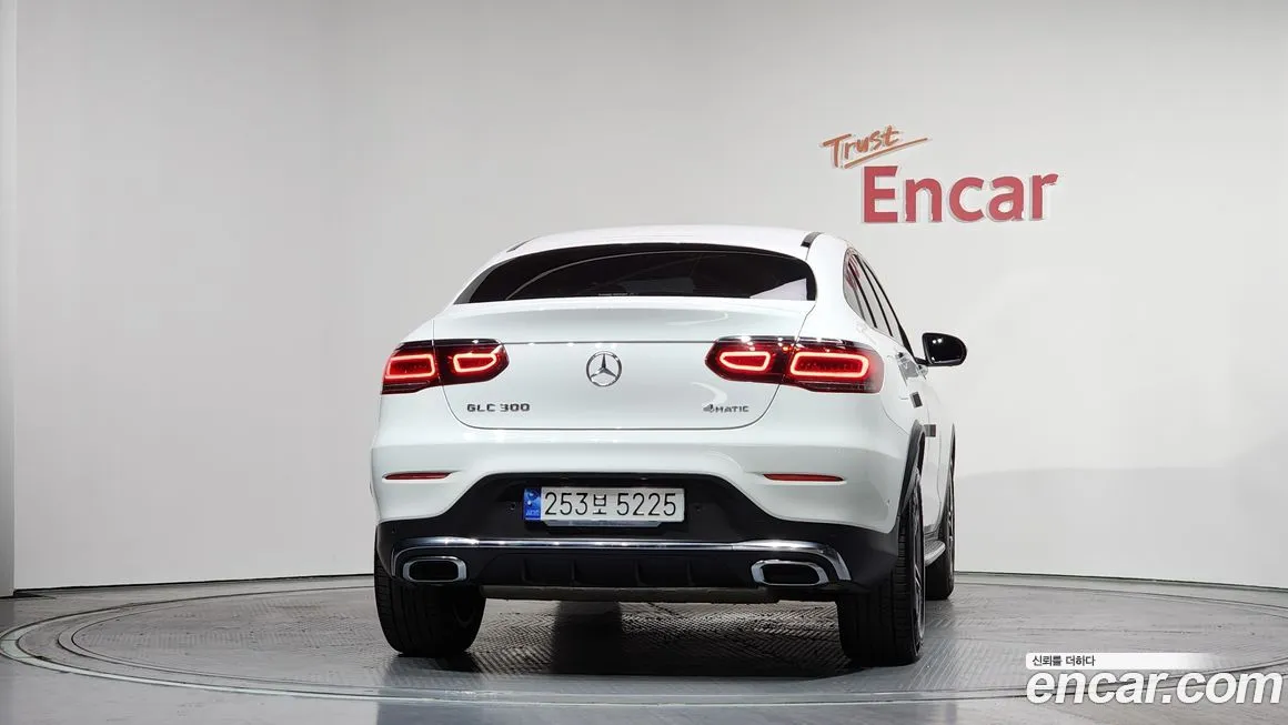 Mercedes-Benz GLC-Class 2023 из KR, фото 2