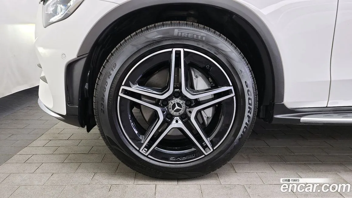 Mercedes-Benz GLC-Class 2023 из KR, фото 9