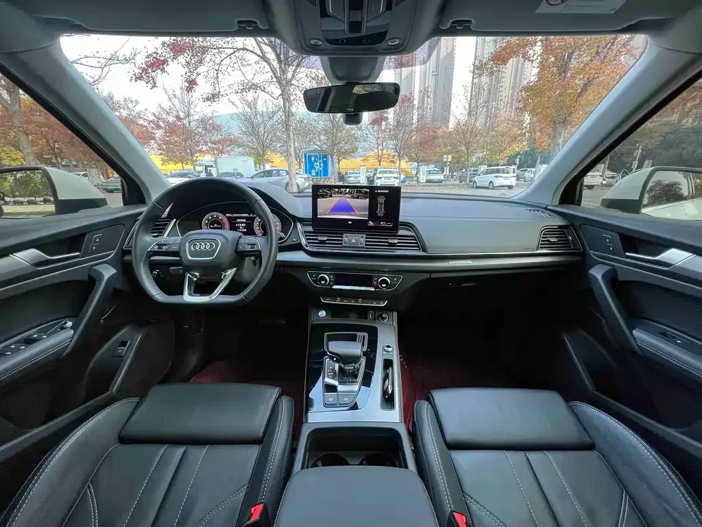 Audi Q5L 2022 из CN, фото 5