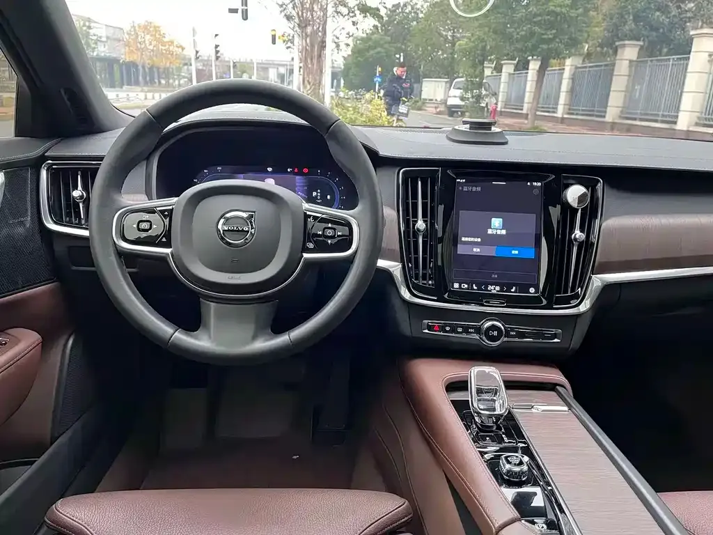 Volvo S90 2022 из CN, фото 6