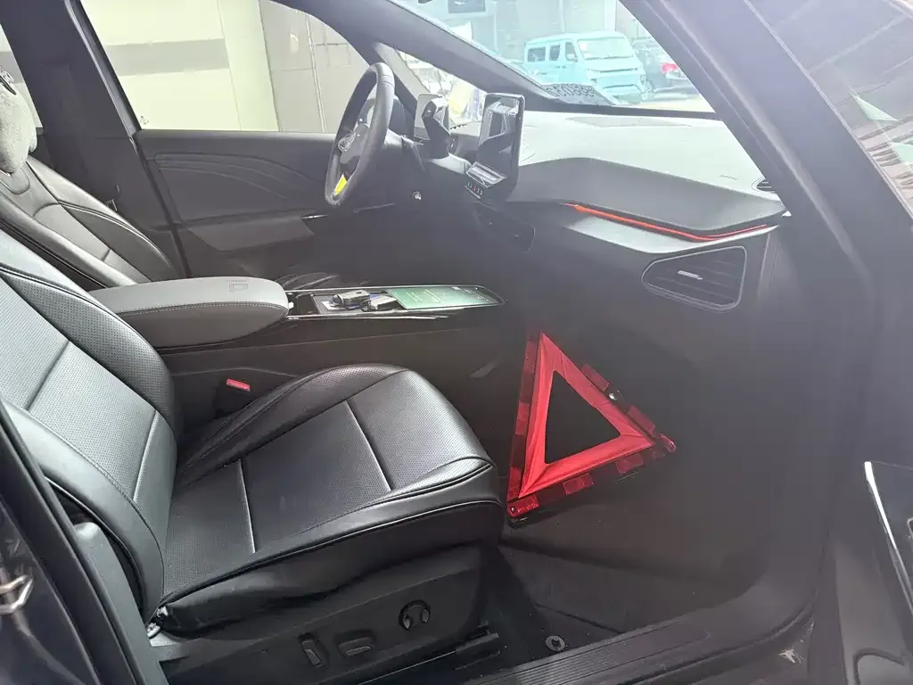 Volkswagen ID.3 2024 из CN, фото 9