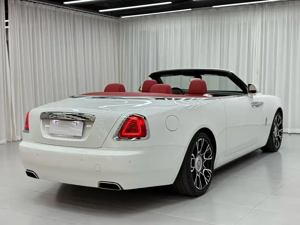 Rolls-Royce Dawn 2021 из CN, фото 9